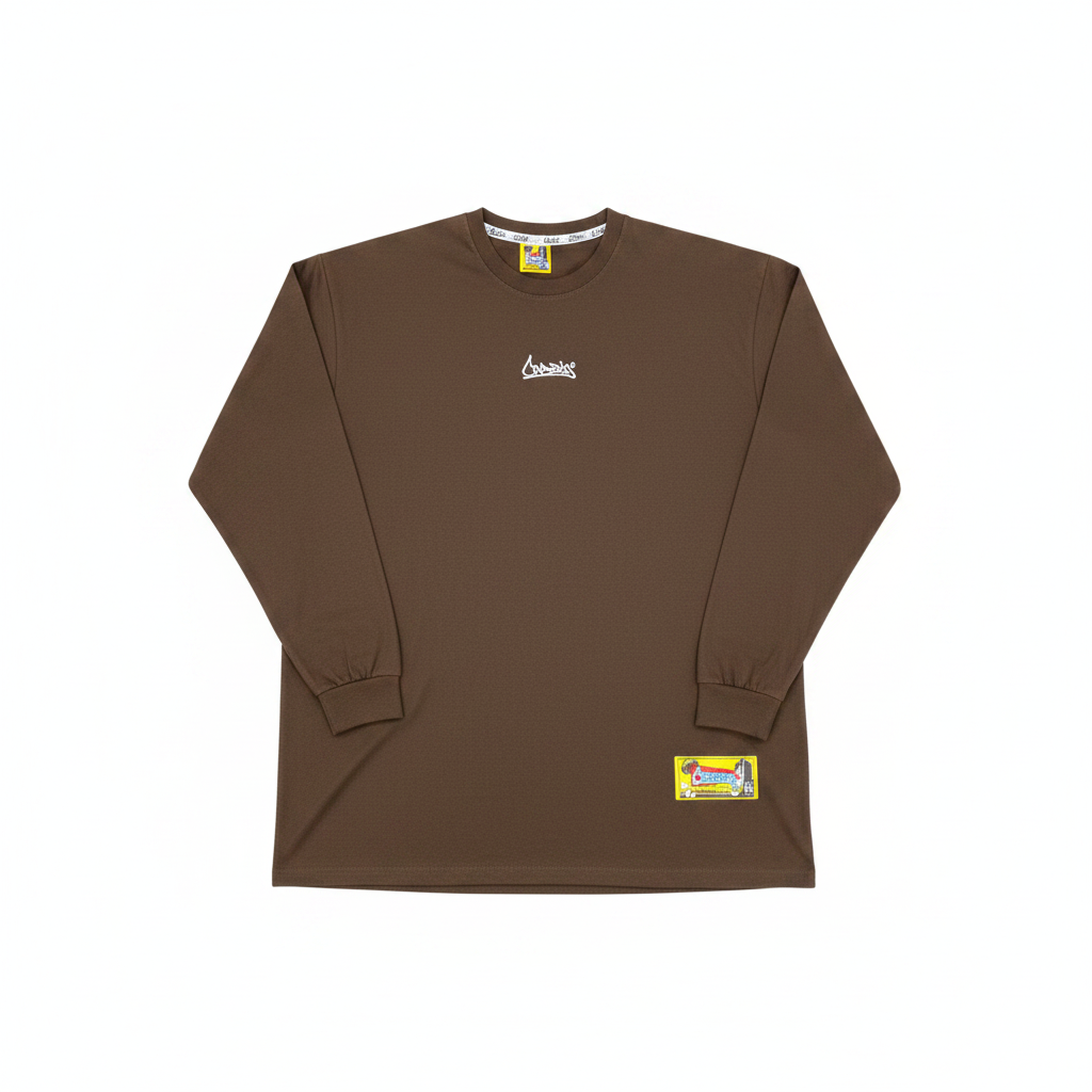 Camiseta Marrón Fondo Blanco
