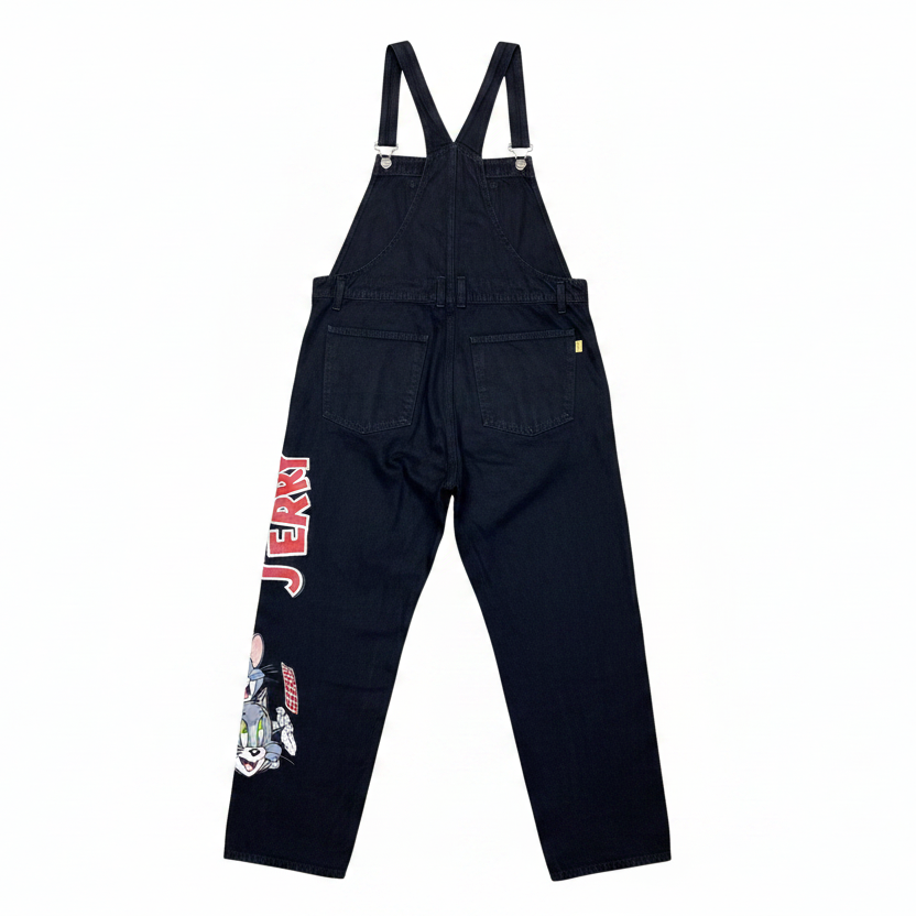 Overalls Tom Jerry fondo blanco